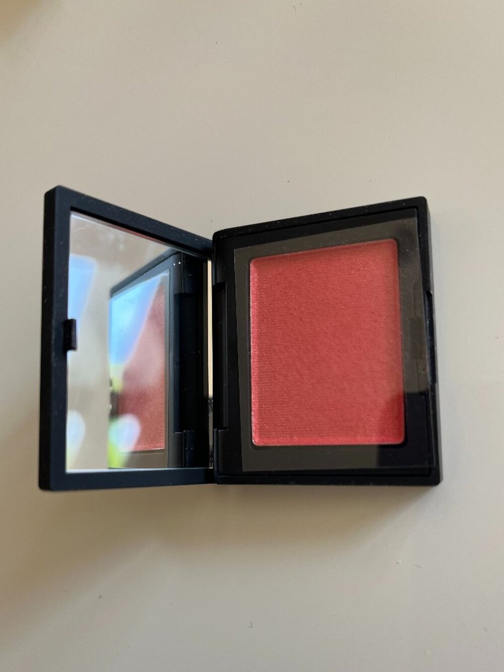 Nars Powder Blush Mini in OrgasmX New - Picture 5 of 6